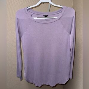Ann Taylor Long Sleeve t-shirt